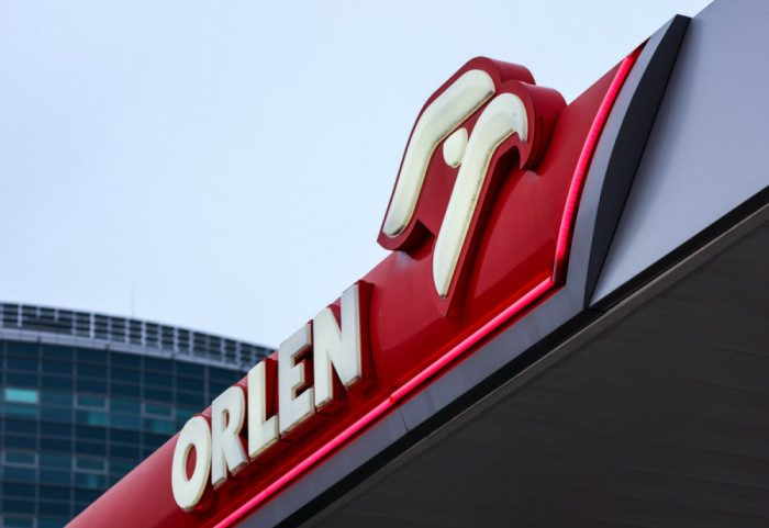 Niespełna 6 zł za benzynę. Eksperci prognozują niższe ceny paliw.