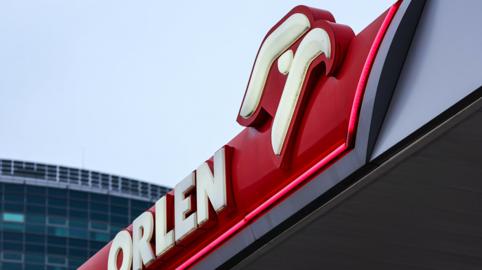 Niespełna 6 zł za benzynę. Eksperci prognozują niższe ceny paliw.