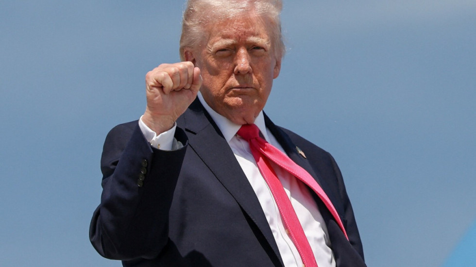 Prezydent USA: Iran już nigdy nie zamknie cieśniny Ormuz; NATO bezużyteczne