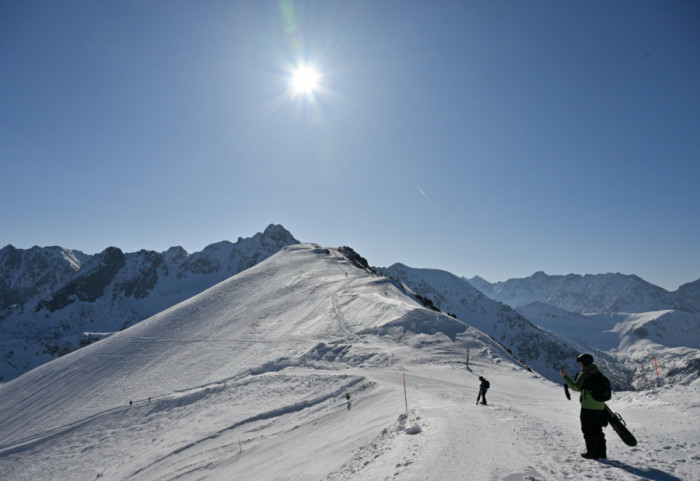 Majówka na nartach? Na Kasprowym ponad metr śniegu i świetne warunki