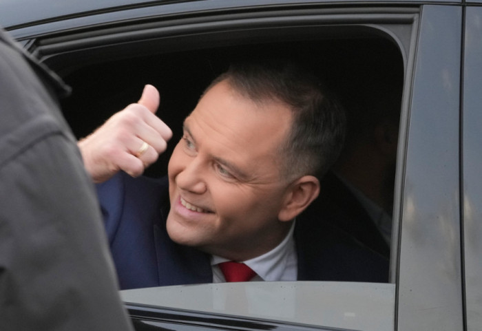 Prezydent: jeśli nie będzie przeciwskazań prawnych, to upublicznię aneks do raportu WSI