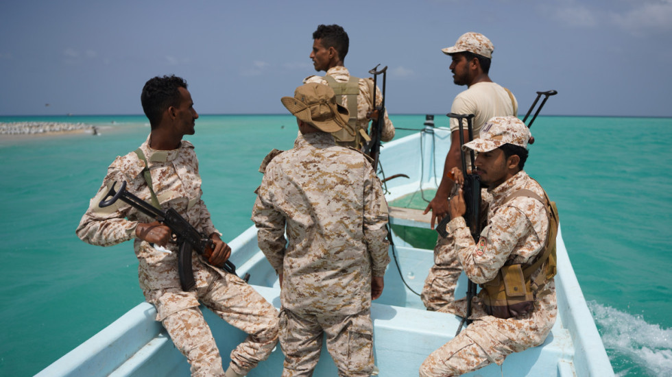 Iran: cieśnina Ormuz zamknięta do zniesienia blokady USA. "Statki będą atakowane"