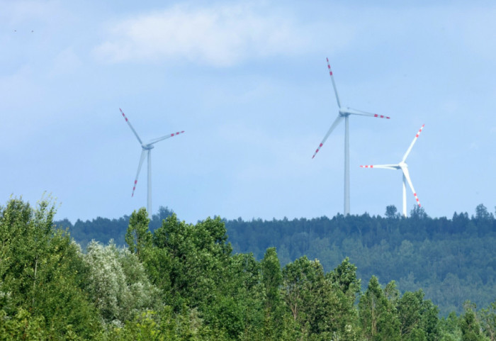 OZE w Polsce dostało zadyszki. Na ratunek konwencjonalne elektrownie