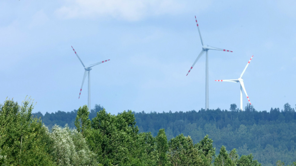 OZE w Polsce dostało zadyszki. Na ratunek konwencjonalne elektrownie