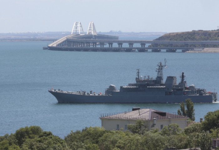 Ukraińcy uderzyli w Krym. Dwa rosyjskie okręty "wyłączone z użytku"