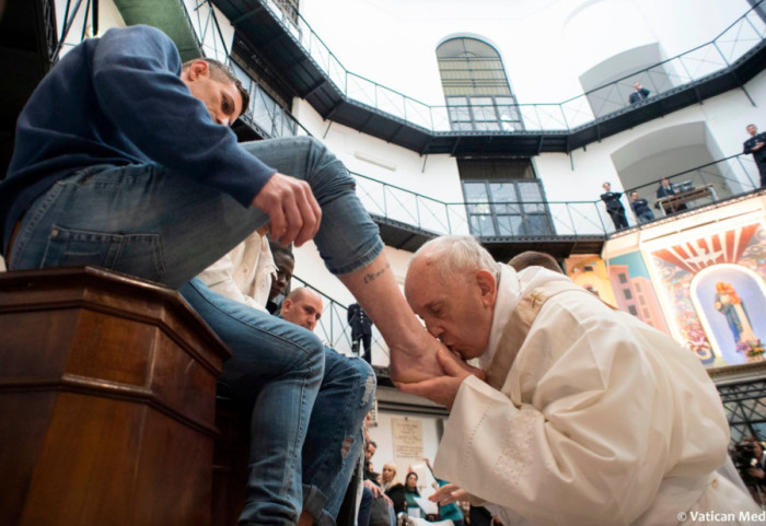 Jezuita, który przyjął imię św. Franciszka z Asyżu. 1. rocznica śmierci Jorge Bergoglio