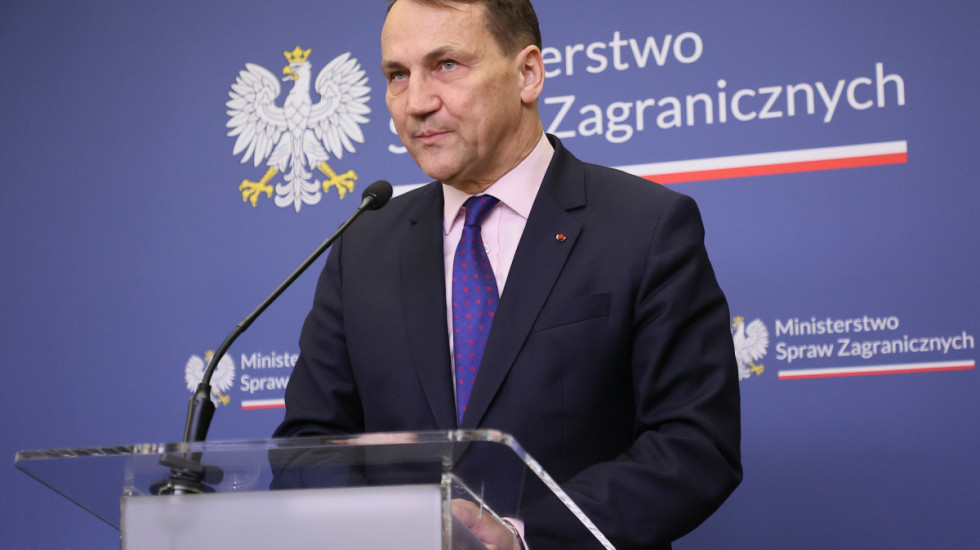 Radosław Sikorski zapowiada. Kanye West nie wjedzie do Polski