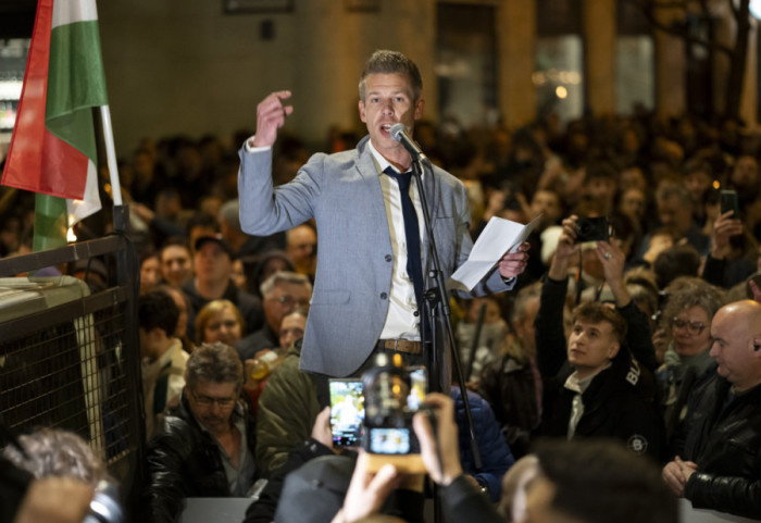 Węgry odblokują pieniądze dla Ukrainy? Kallas: Oczekujemy, że w środę zapadną pozytywne decyzje