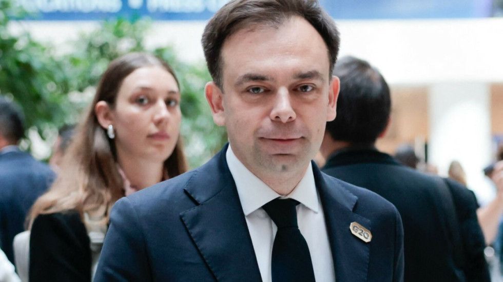 7,5 tys. kary za... niewłaściwe przewożenie skarpetek! Nowe, restrykcyjne przepisy uderzają w handlowców