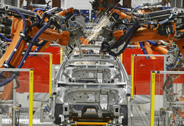 Premier Dolnej Saksonii do Chińczyków: budujcie swoje auta w niemieckich fabrykach