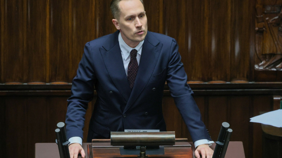 Poseł Berkowicz będzie pobierał połowę pensji. Marszałek Sejmu podpisał decyzję