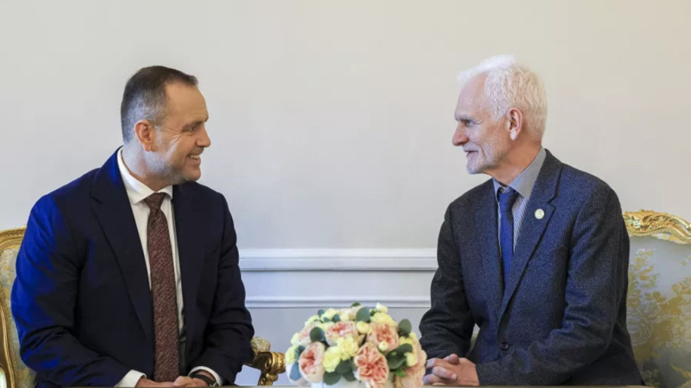 Prezydent Nawrocki spotkał się z laureatem nagrody Nobla