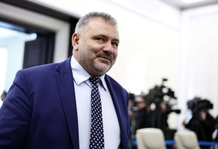 Ślubowanie sędziów TK. Rusza śledztwo prokuratury ws. pracowników Kancelarii Prezydenta. Żaryn pisze o sejmowej szopce