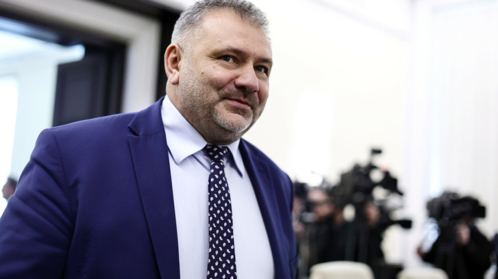 Ślubowanie sędziów TK. Rusza śledztwo prokuratury ws. pracowników Kancelarii Prezydenta. Żaryn pisze o sejmowej szopce