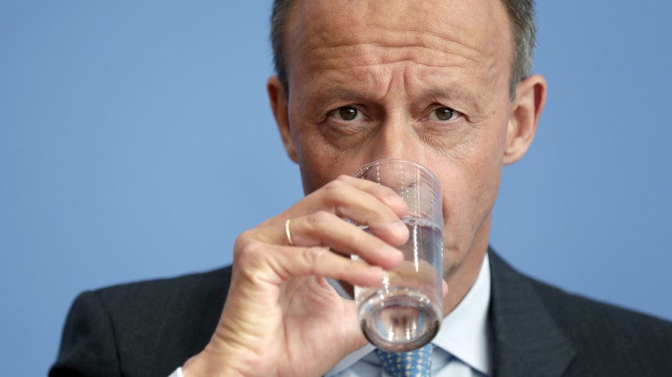 Kanclerz Merz łamie tabu i mówi wprost: emerytura już nie wystarczy na życie