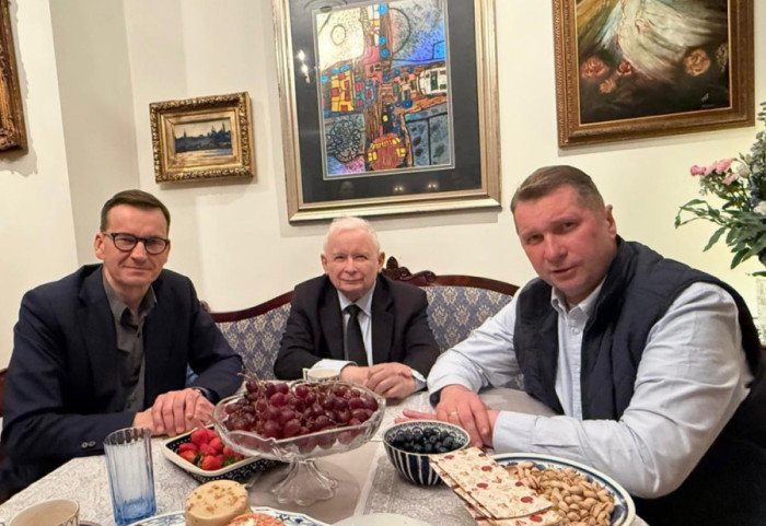 Pełna zgoda? Kaczyński, Morawiecki i Czarnek na wspólnej kolacji