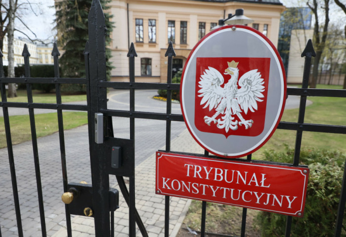Wniosek prezydenta Nawrockiego trafi do TK. Czy to zakończy spór o sędziów?
