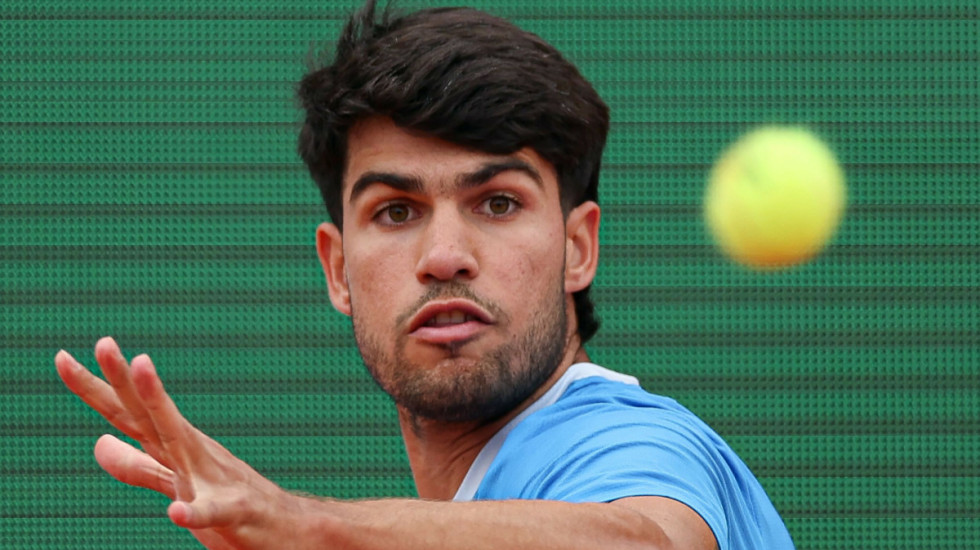 Alcaraz nie obroni tytułu na Roland Garros. Hiszpan wycofuje się z powodu kontuzji