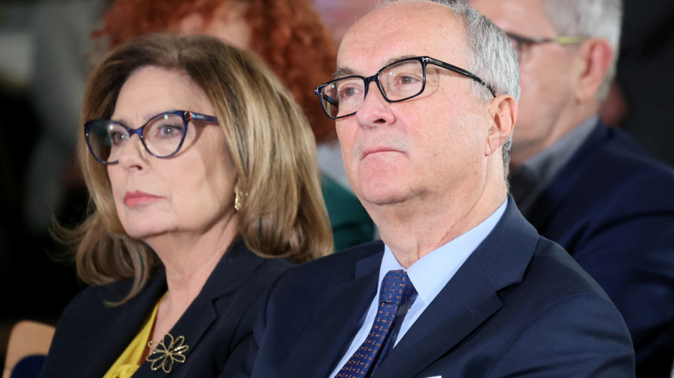 Nieoficjalnie: Włodzimierz Czarzasty i Małgorzata Kidawa-Błońska przeciwni publikacji aneksu do raportu z likwidacji WSI