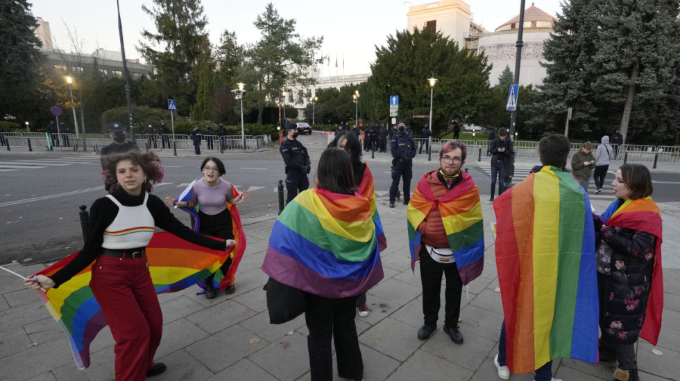 Aktywista LGBT o “ogromnym rozczarowaniu” rządami Tuska. “To może go kosztować wybory w przyszłym roku”