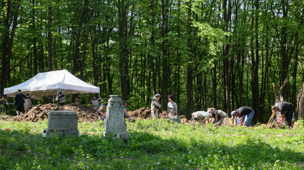 Szef Ukraińskiego IPN: szczątki czterech osób znalezione na Wołyniu