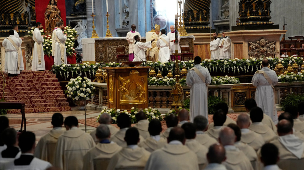Leon XIV wyświęcił neoprezbiterów. “Głębsza więź z Chrystusem, to bardziej radykalna przynależność do człowieczeństa"