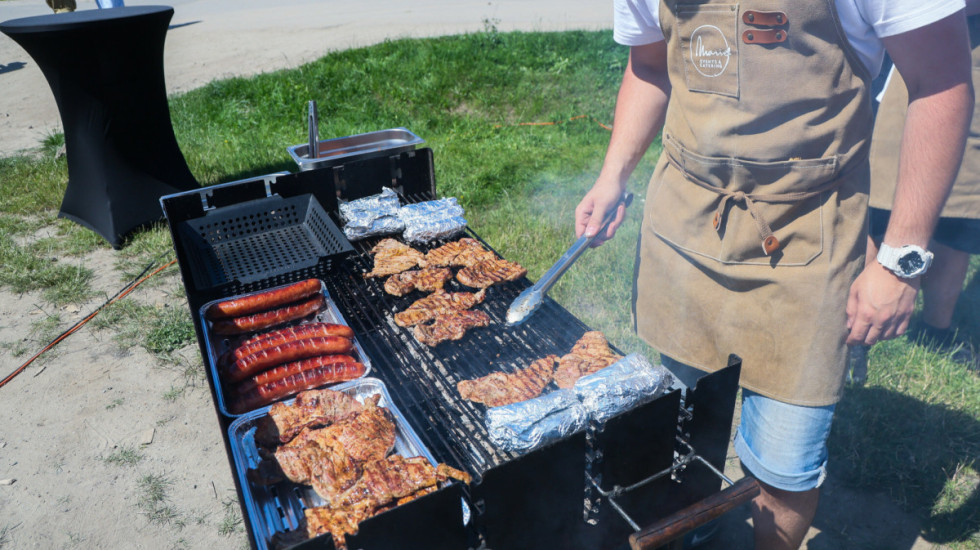 Grillowanie czy praca? Sprawdź, co miliony Polaków będą robić w 1 maja