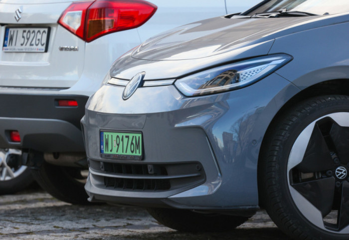 Rewolucja w rejestracji pojazdów. Od 2027 roku zarejestrujesz auto bez wychodzenia z domu