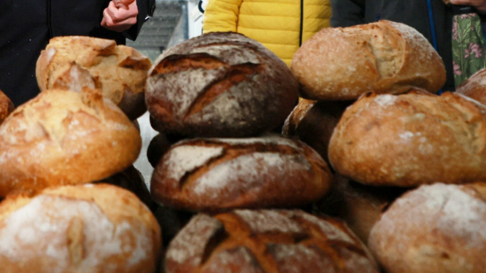 Chleb z mąki ze świerszczy przyszłością diet? Wyniki badania