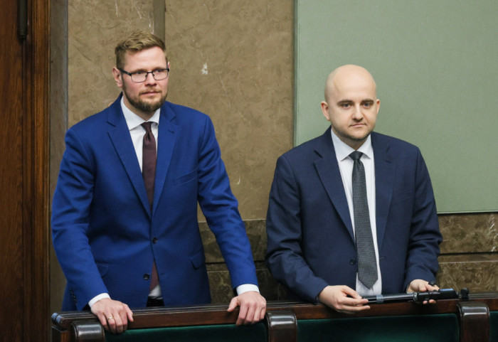 Dwóch posłów PiS ukaranych za zakłócanie obrad Sejmu. Mamy komentarz