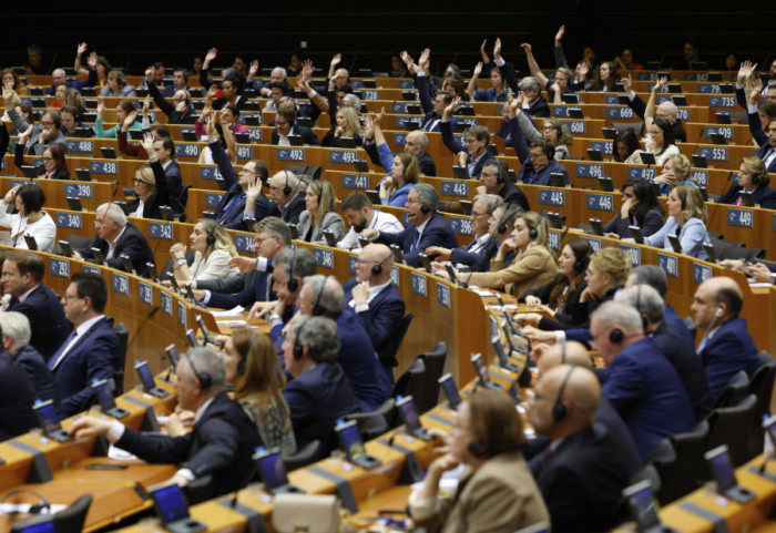 Czterech europosłów z Polski z uchylonym immunitetem. O kogo chodzi?