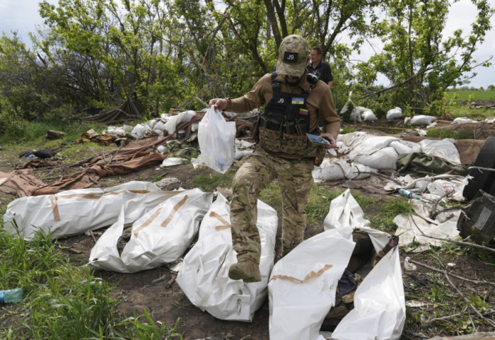 Zidentyfikowano prawie 214 tys. rosyjskich żołnierzy poległych na Ukrainie