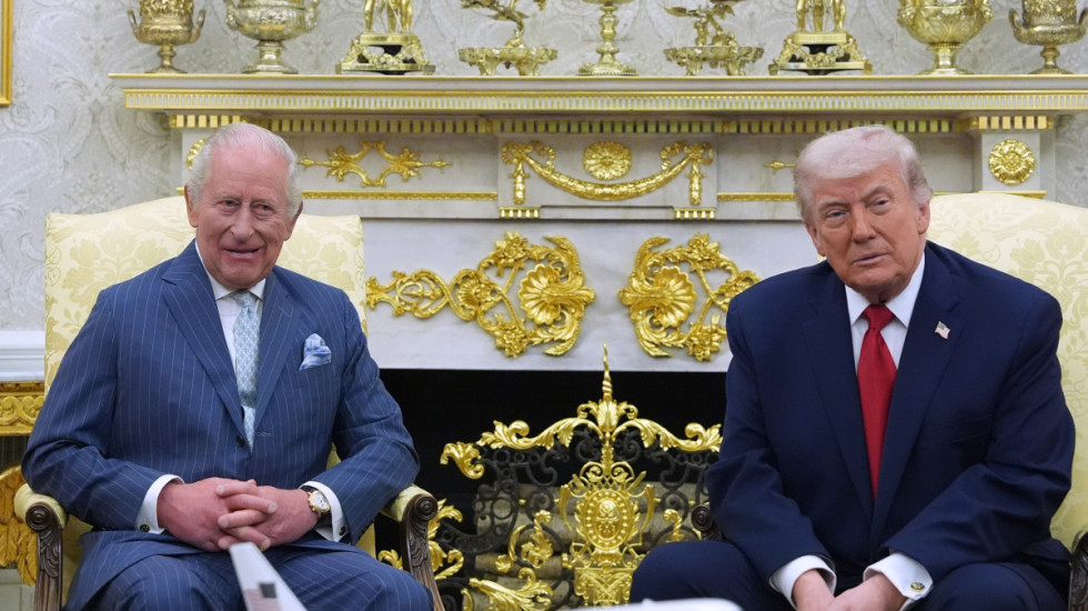 Badanie genealogiczne: Donald Trump i król Karol są kuzynami