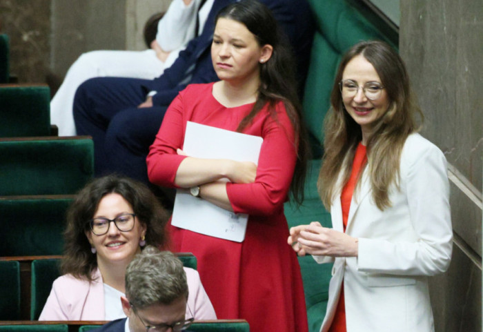 Ministerstwo zamknie DPS-y? Przewodniczący federacji socjalnych dla Newsmax Polska: to wygaszanie tych domów