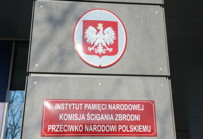 Dokumenty PRL-owskich służb z Olsztyna wrócą na stare śmieci