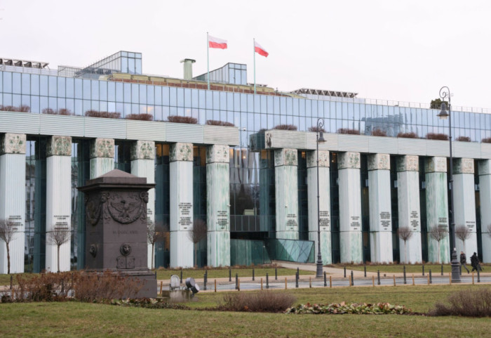 Krwawa kłótnia o wypłatę w Mrągowie. Uzbek zaatakował nożem Białorusina