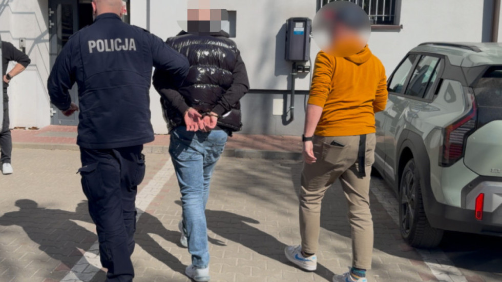 Brutalne pobicie w warszawskim metrze. Sprawca wypuszczony