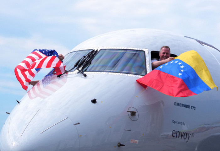 Loty USA-Wenezuela wznowione. Po 7 latach w Caracas wylądował pierwszy samolot pasażerski