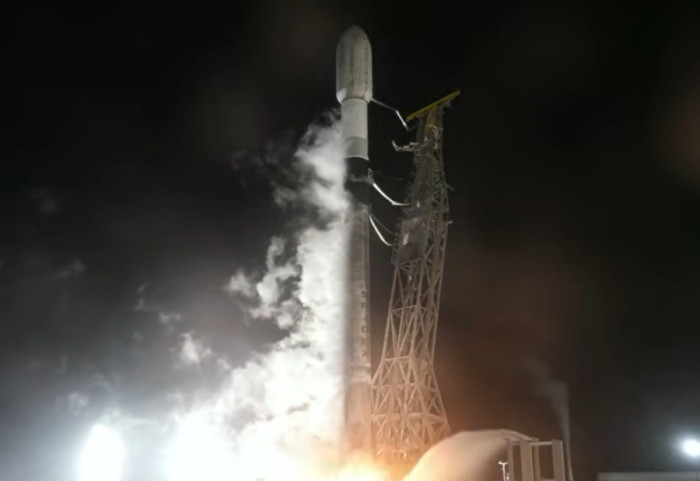 Stało się! Kolejny satelita Wojska Polskiego wyniesiony na orbitę