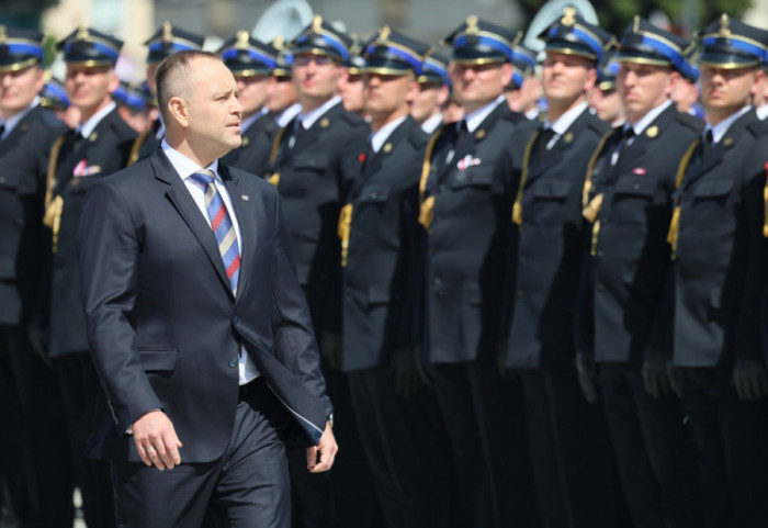 Prezydent Karol Nawrocki wręczył awanse generalskie oficerom PSP podczas Dnia Strażaka