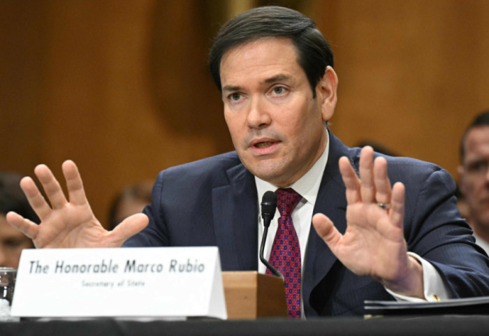 Departament Stanu USA: Rubio leci do Włoch ocieplić relacje z papieżem