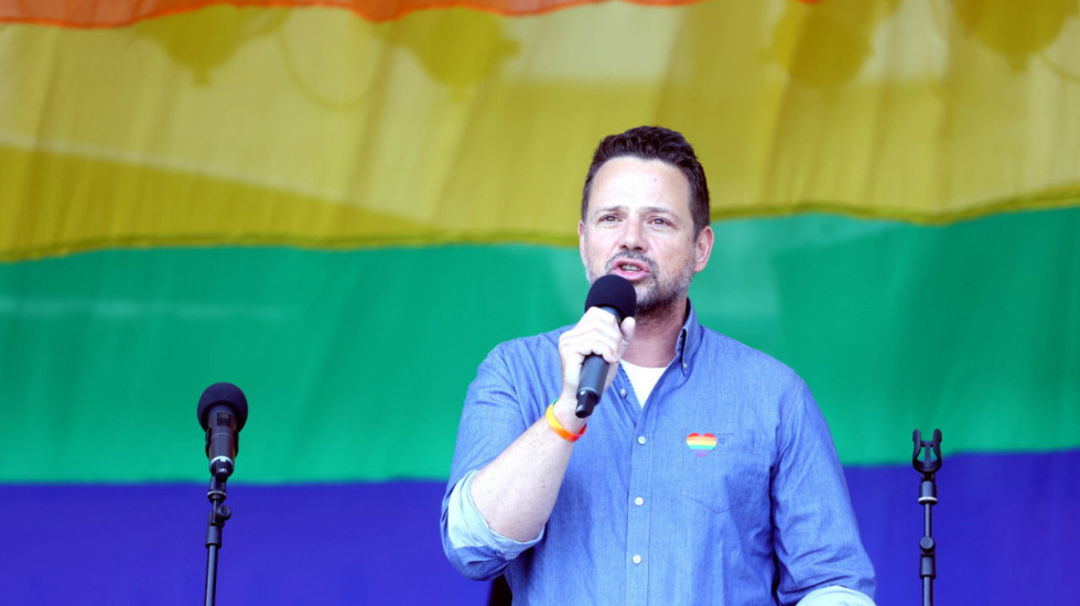 Trzaskowski zapowiada transkrypcję "małżeństw" homoseksualnych. "Znalazłem sposób"