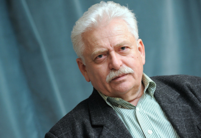 Prof. Szeremietiew dla Newsmax Polska: Amerykanie krok po kroku osiągają swoje cele Iranie