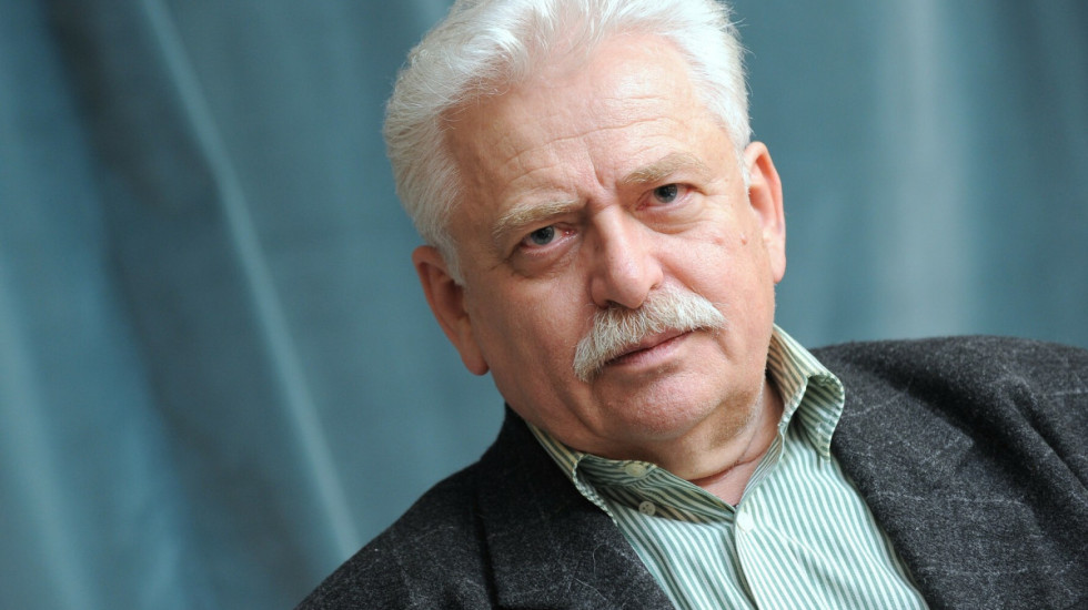 Prof. Szeremietiew dla Newsmax Polska: Amerykanie krok po kroku osiągają swoje cele Iranie