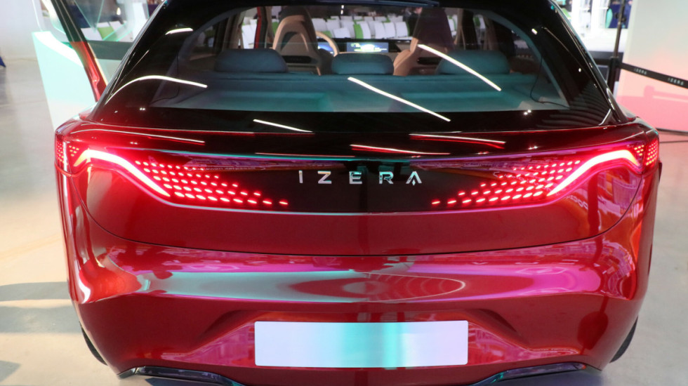 Izera wraca do gry? Tajwański koncern Foxconn partnerem strategicznym spółki ElectroMobility Poland