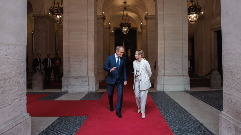 Tusk we Włoszech: jestem przywiązany do moralnych fundamentów polityki