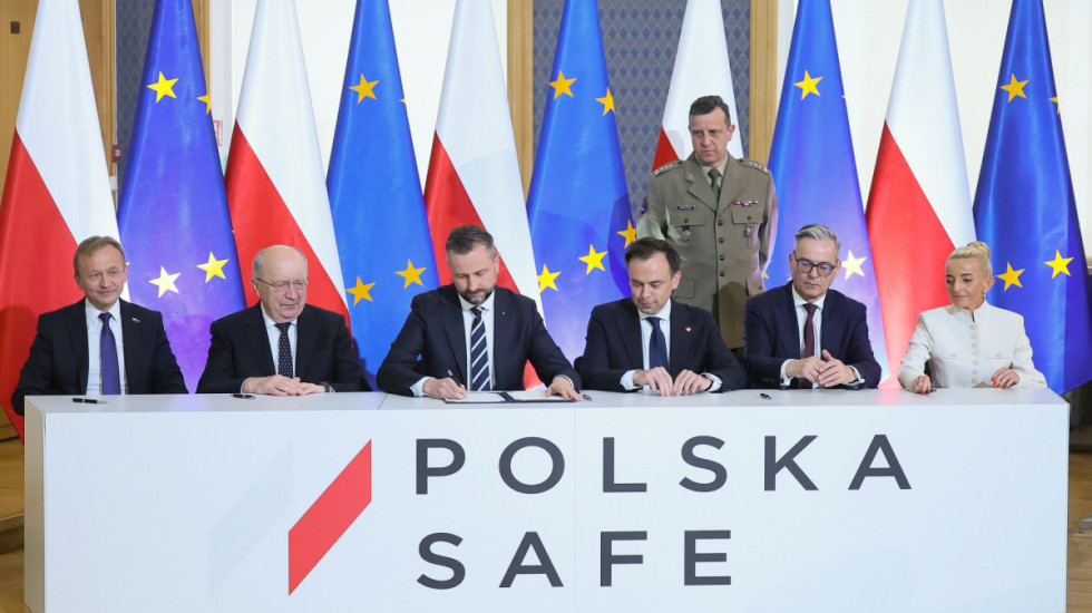 Umowa dot. programu SAFE podpisana. Wielka modernizacja czy pułapka zadłużenia?
