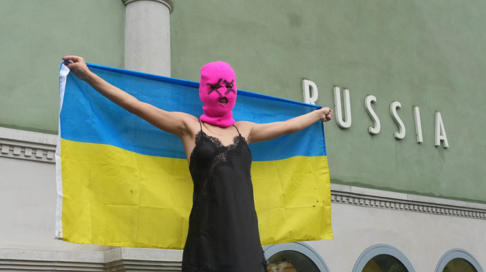 Protest przeciwko Izraelowi i Rosji na Biennale w Wenecji. Pawilony narodowe zamykane