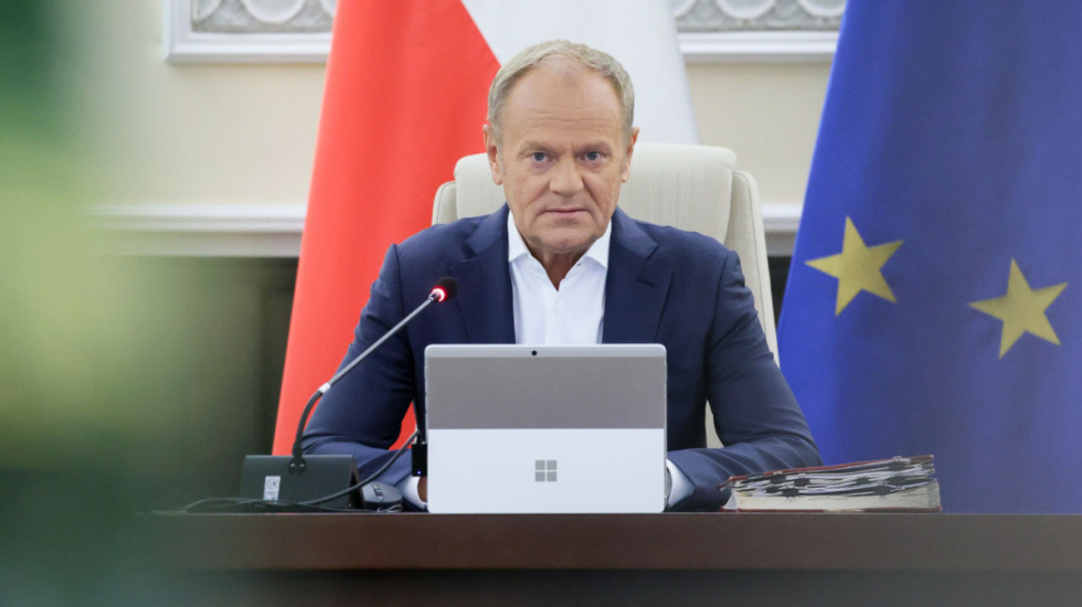 Premier Tusk o małżeństwach jednopłociowych. "To nie jest droga do adopcji dzieci"