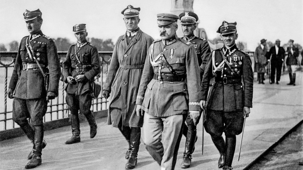 Prof. Polak dla Newsmax Polska: Piłsudski, wkraczając do Warszawy, nie miał zamiaru doprowadzać do walk